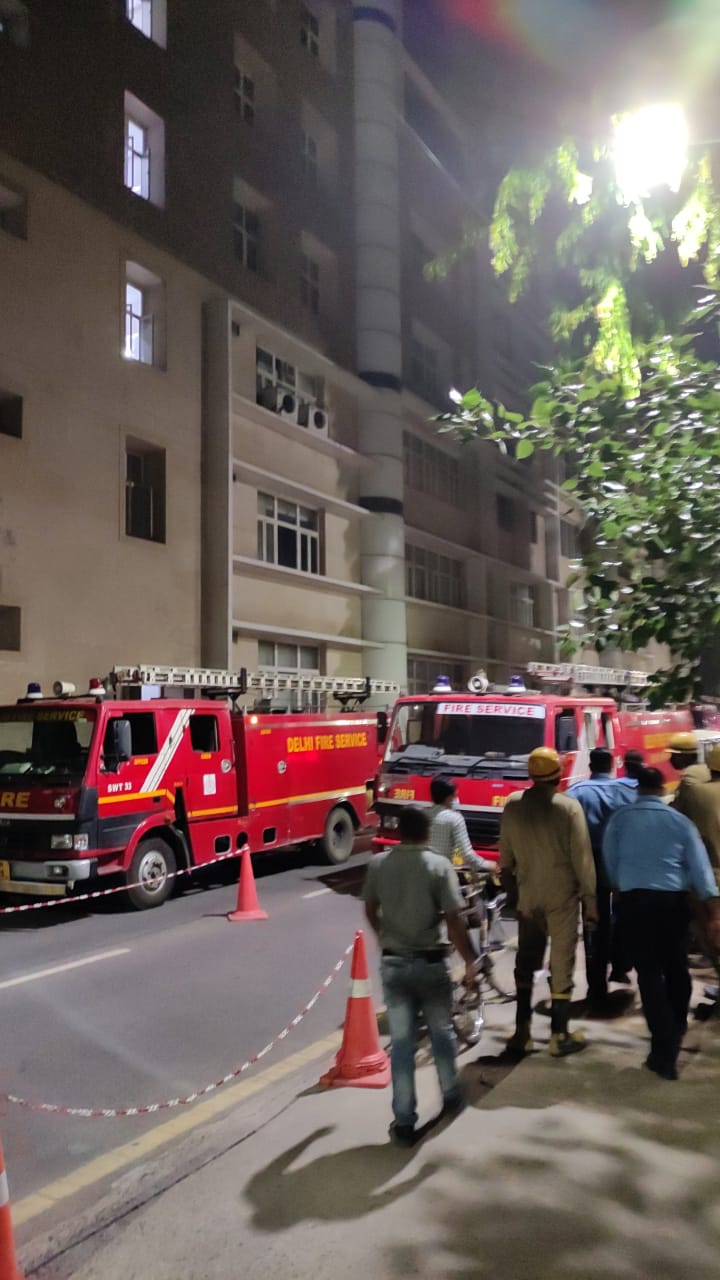 fire breaks out in Delhi AIIMS