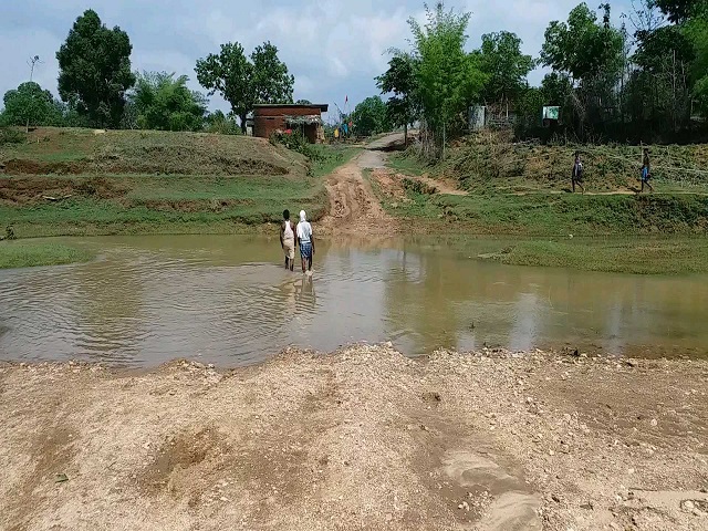 Demand for bridge in Bhusoor Panchayat of Latehar