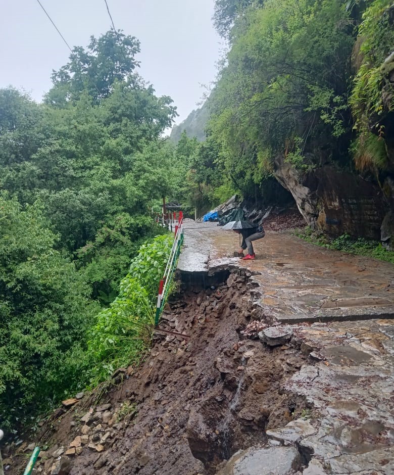 monsoon-rains-increase-peoples-problems-in-uttarakhand