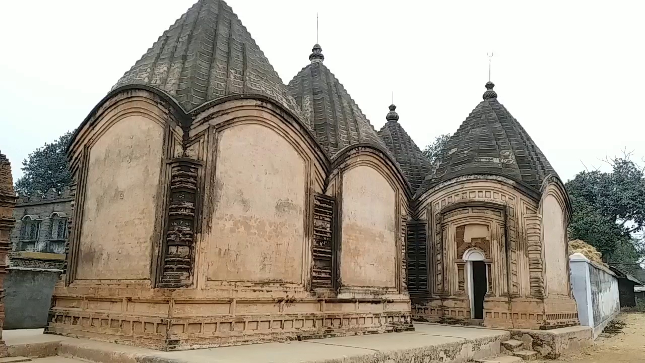 restoration-work-not-completed-of-maluti-temples-in-dumka
