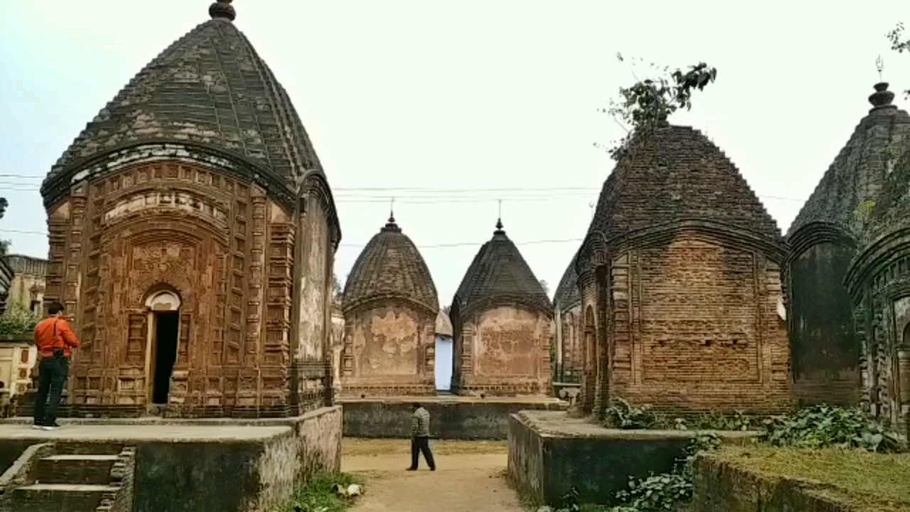 restoration-work-not-completed-of-maluti-temples-in-dumka