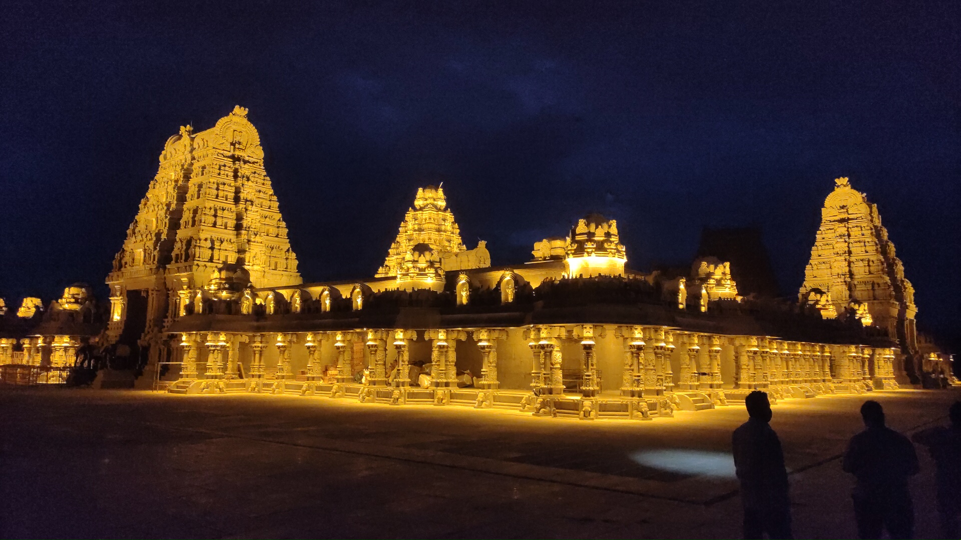 cm-kcr-visits-yadadri-today-direction-on-final-touches-of-temple