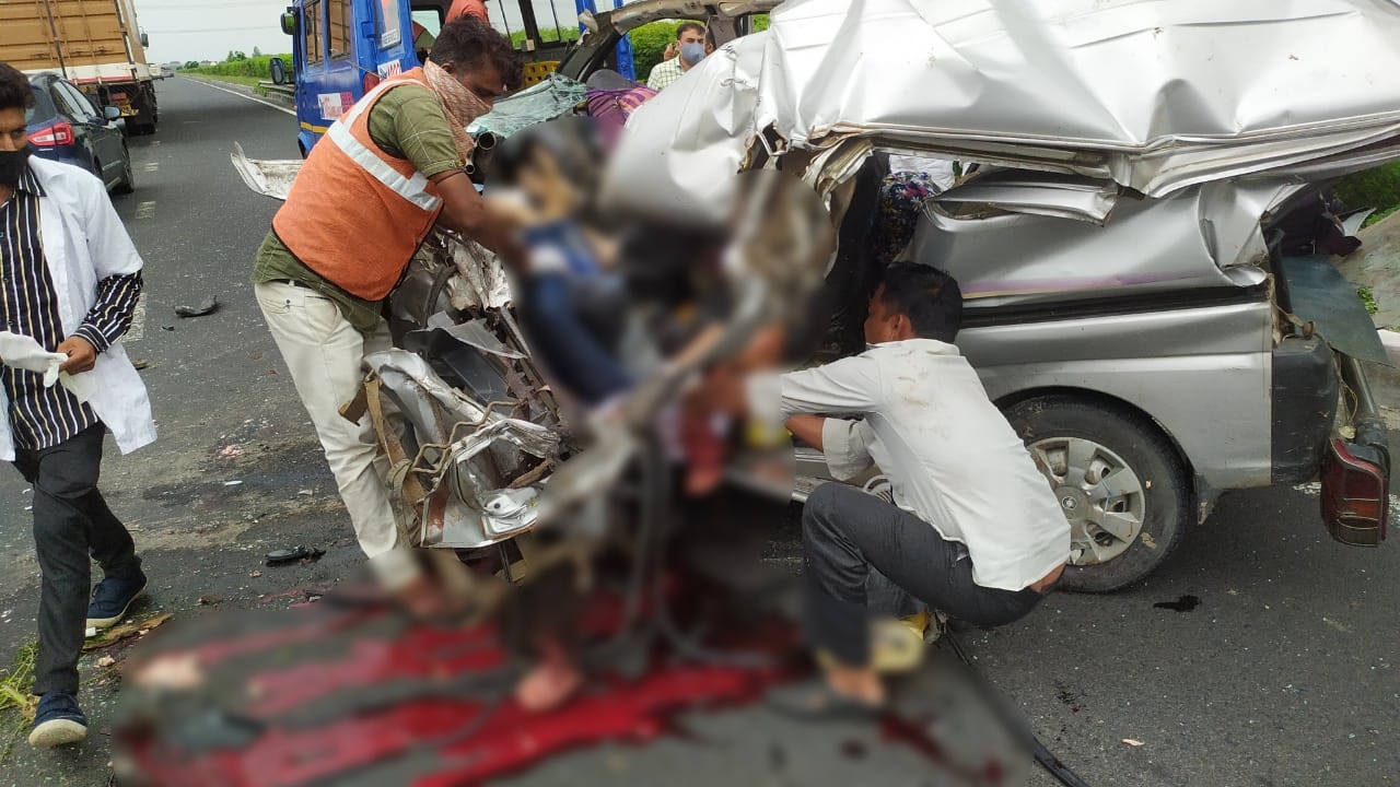 road accident in nadiad