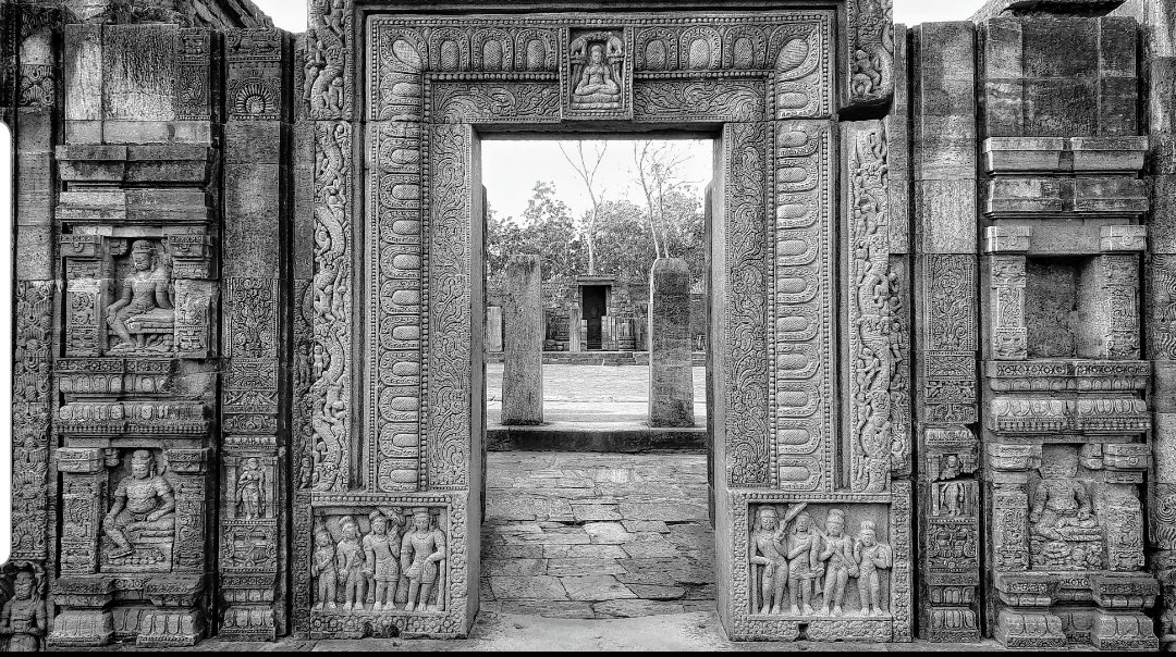 sculptor late raghunath mahapatra-
