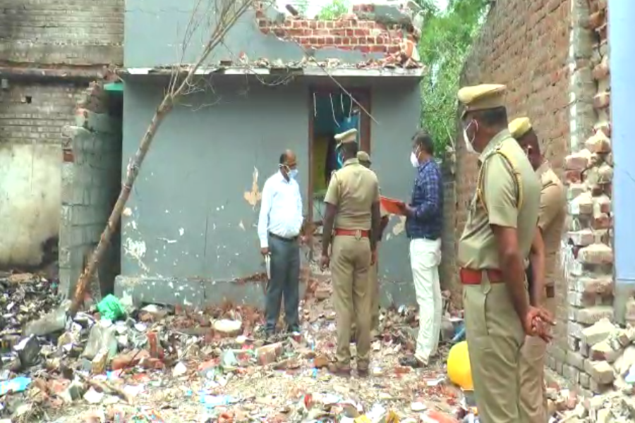 சம்பவயிடத்தில் தமிழ்நாடு மாநில குழந்தை உரிமைகள் பாதுகாப்பு ஆணைய உறுப்பினர் ஆய்வு