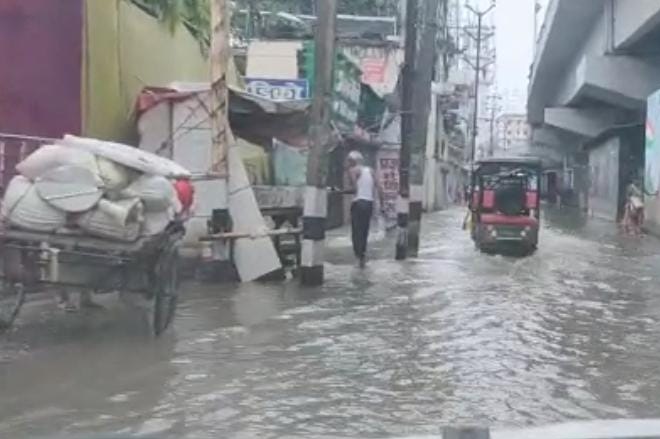 چند گھنٹوں کی بارش میں پانی پانی ہوا پٹنہ، متعدد علاقے ڈوبے