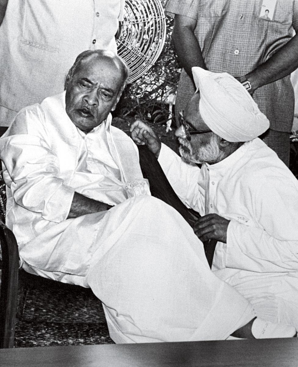 Prime Minister Narasimha Rao with Finance Minister Manmohan Singh in New Delhi.