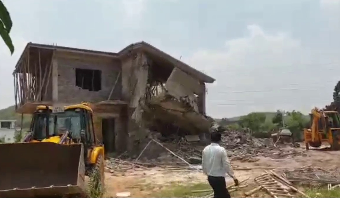 Gurugram DTP department demolition