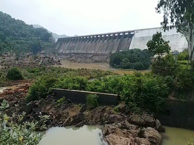 employment of dumka's masanjor Dam residents affect due to corona pandemic