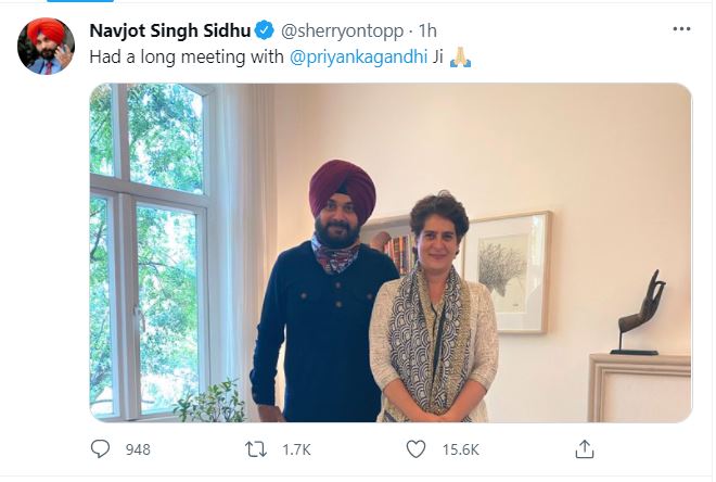 Sidhu meets Priyanka Gandhi