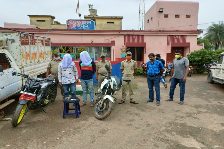 ganja with arm seize by jeypore sadar police