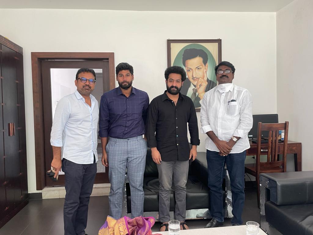 puvvada met chiranjeevi, puvvada met ntr