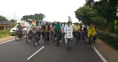 Bengal's Labour Minister protest