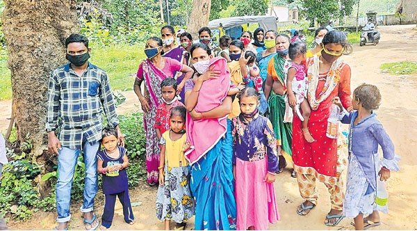 there-is-no-road-polavaram-residents-who-do-not-come-in-boats-are-facing-problems