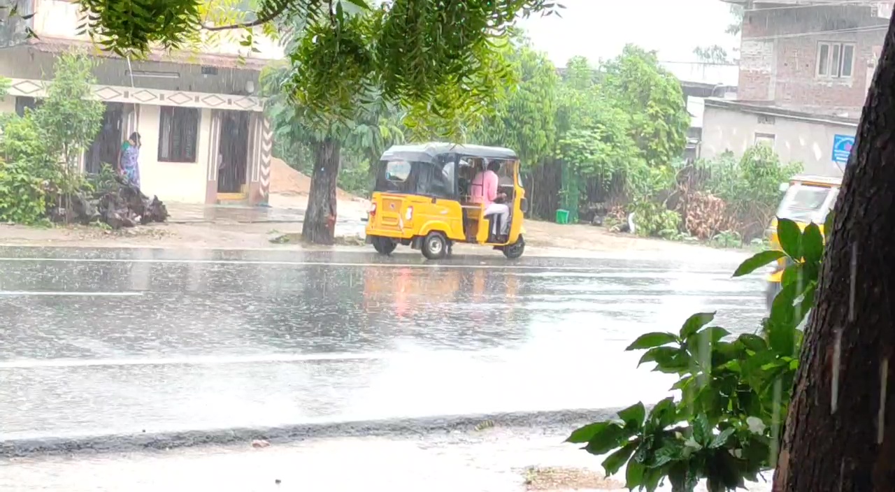 Rains in Telangana, rains in state