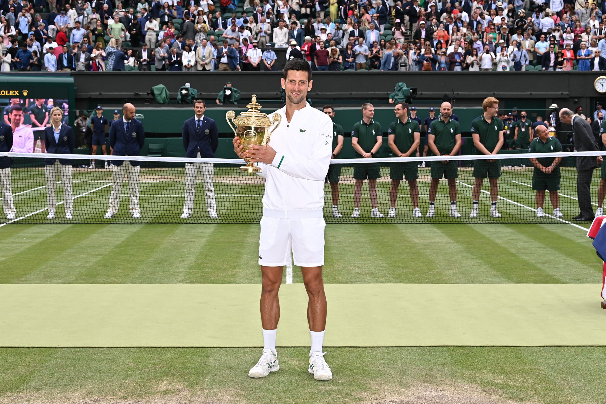Novak Djokovic beats Matteo Berrettini to win his 6th Wimbledon title