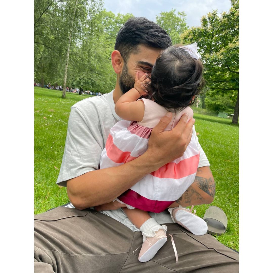 Baby Vamika's Cozy Picnic At A Park With Parents Anushka Sharma And Virat Kohli On Her 6-Month Anniversary