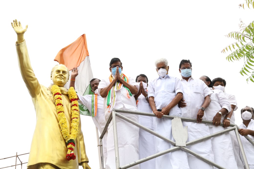 ஆளுநர் மாளிகை நோக்கி கண்டன பேரணி