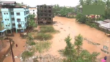 Heavy rain in Maharashtra; Normal life disturb
