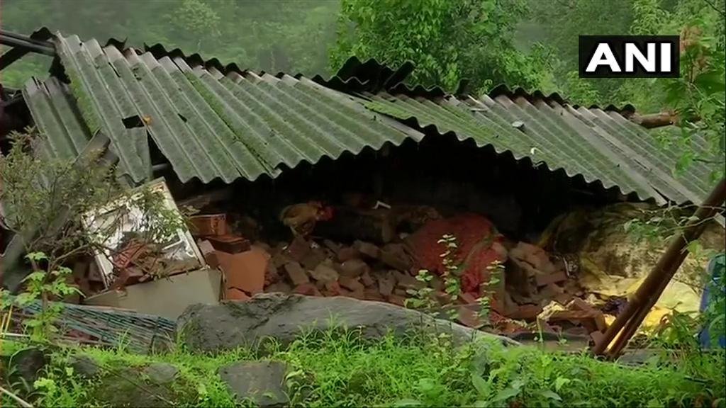 गावात आता काहीच उरले नाही,