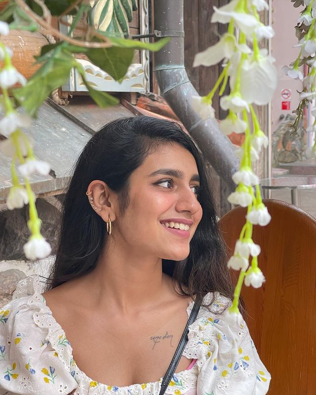 priya varrier