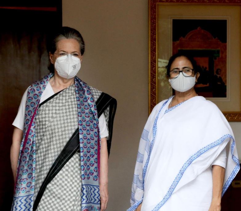 TMC Supremo meets Sonia Gandhi at her residence in New Delhi