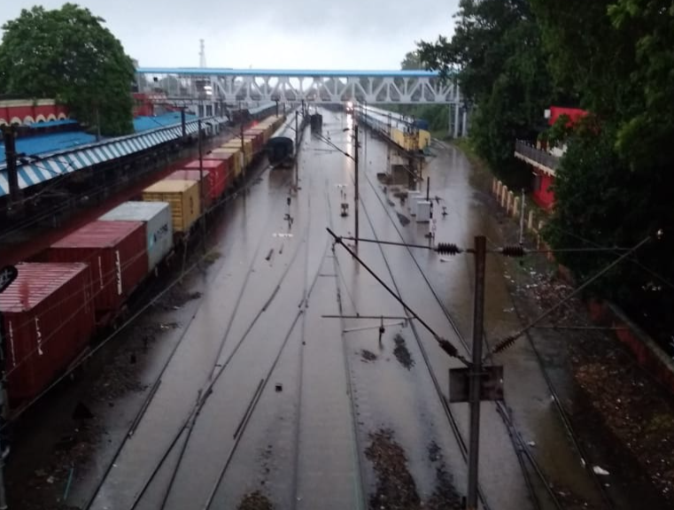 landslide under railway track due to heavy rain in Kharagpur