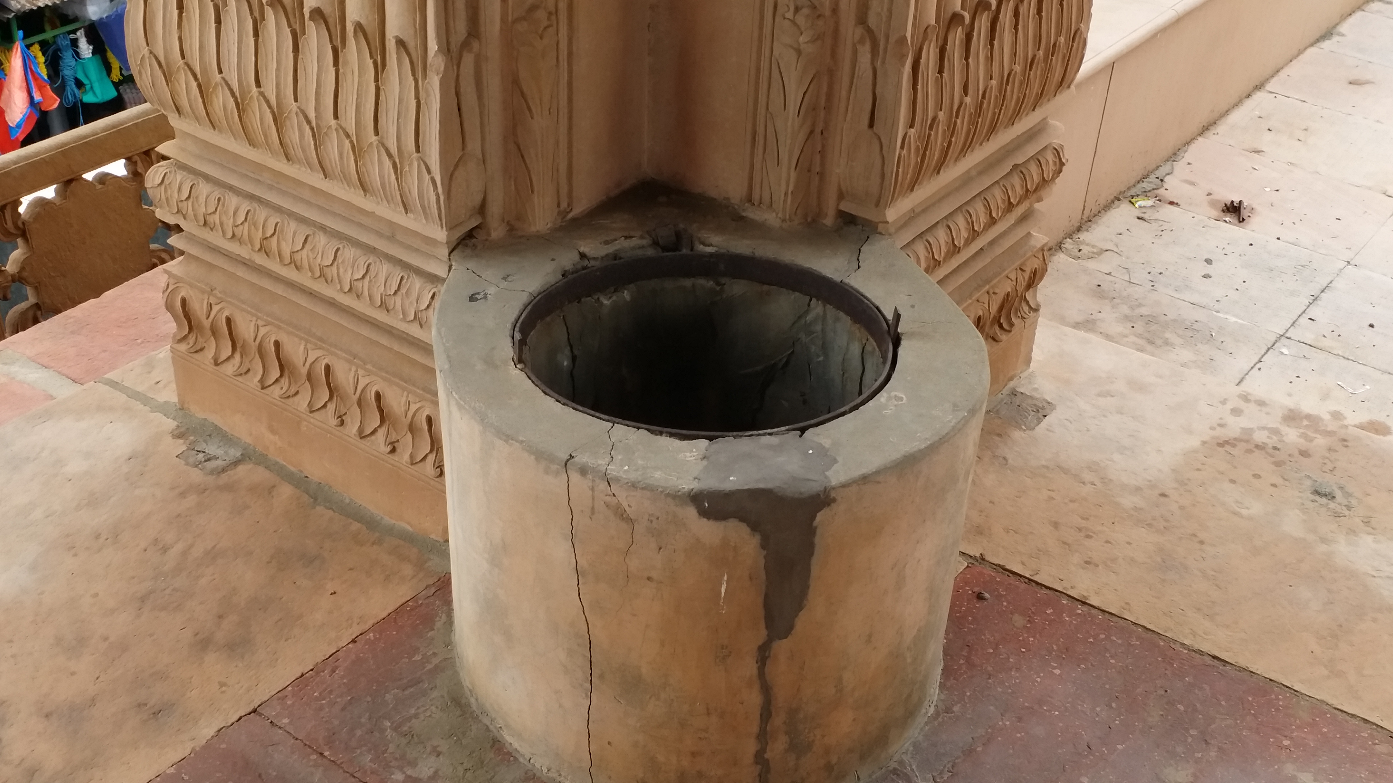 गंगा मंदिर की टपकती छत, The leaking roof of Ganga Mandir