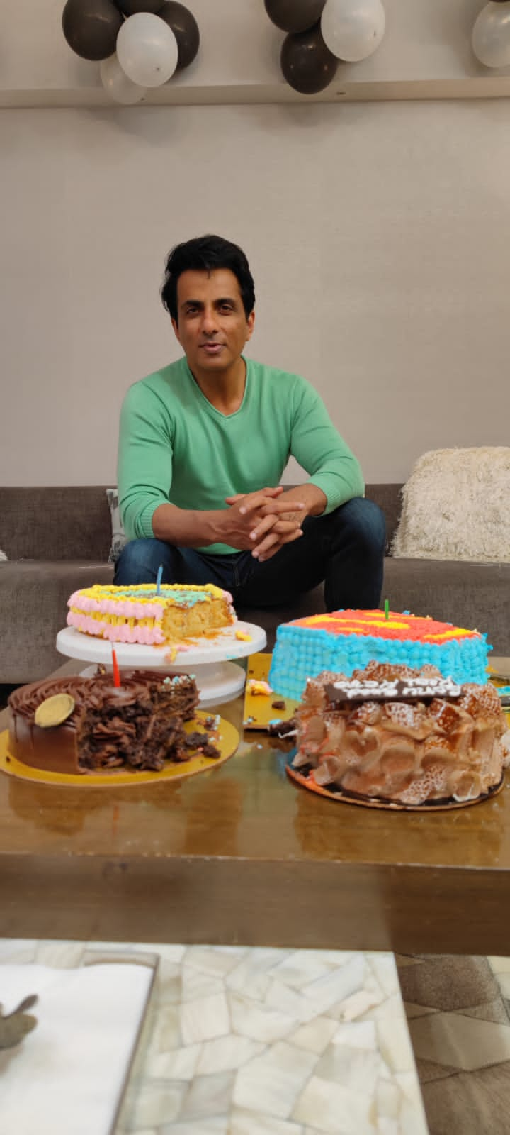 sonu-sood-celebrates-48th-birthday