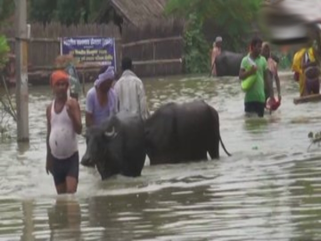 Ganga flowing above danger mark in Patna