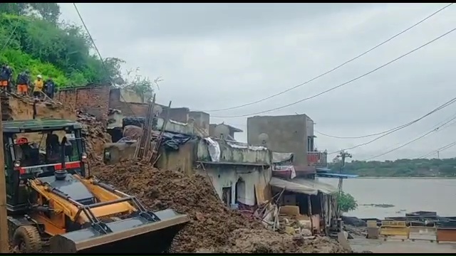 house collapsed