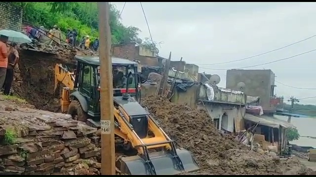 house collapsed, bundi