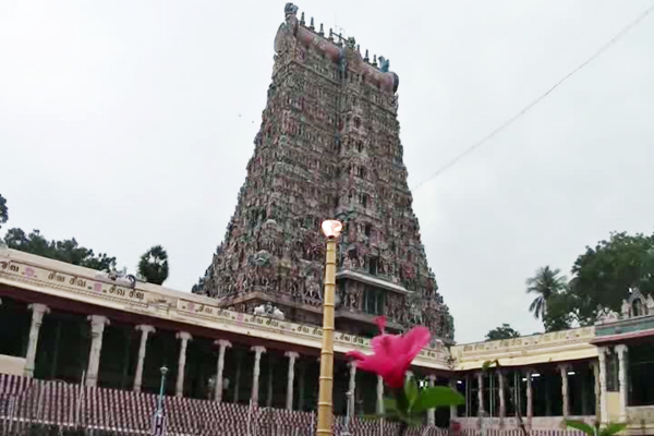 மதுரை மீனாட்சி அம்மன் கோயில்