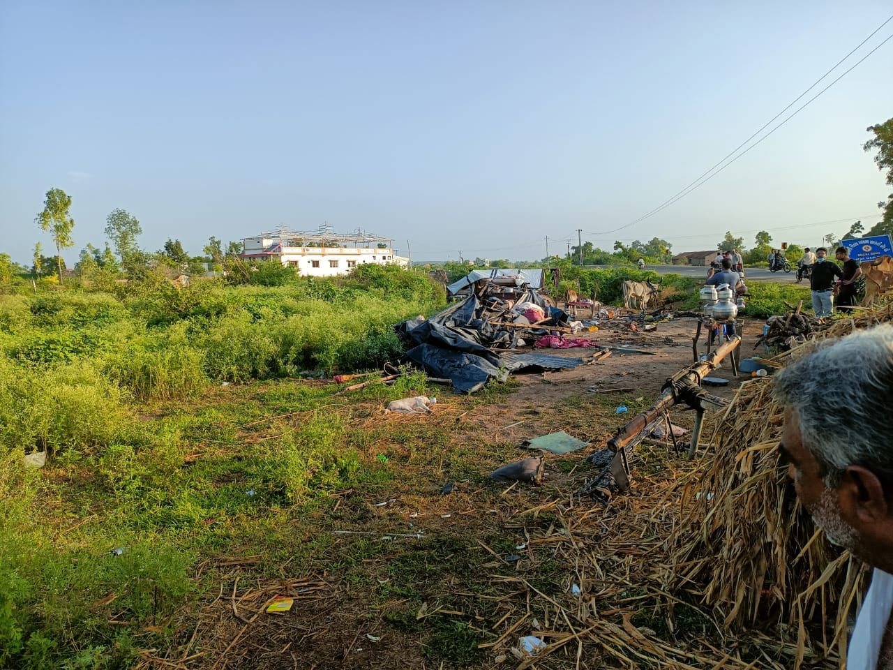 گجرات: سڑک حادثے میں 8 مزدور ہلاک