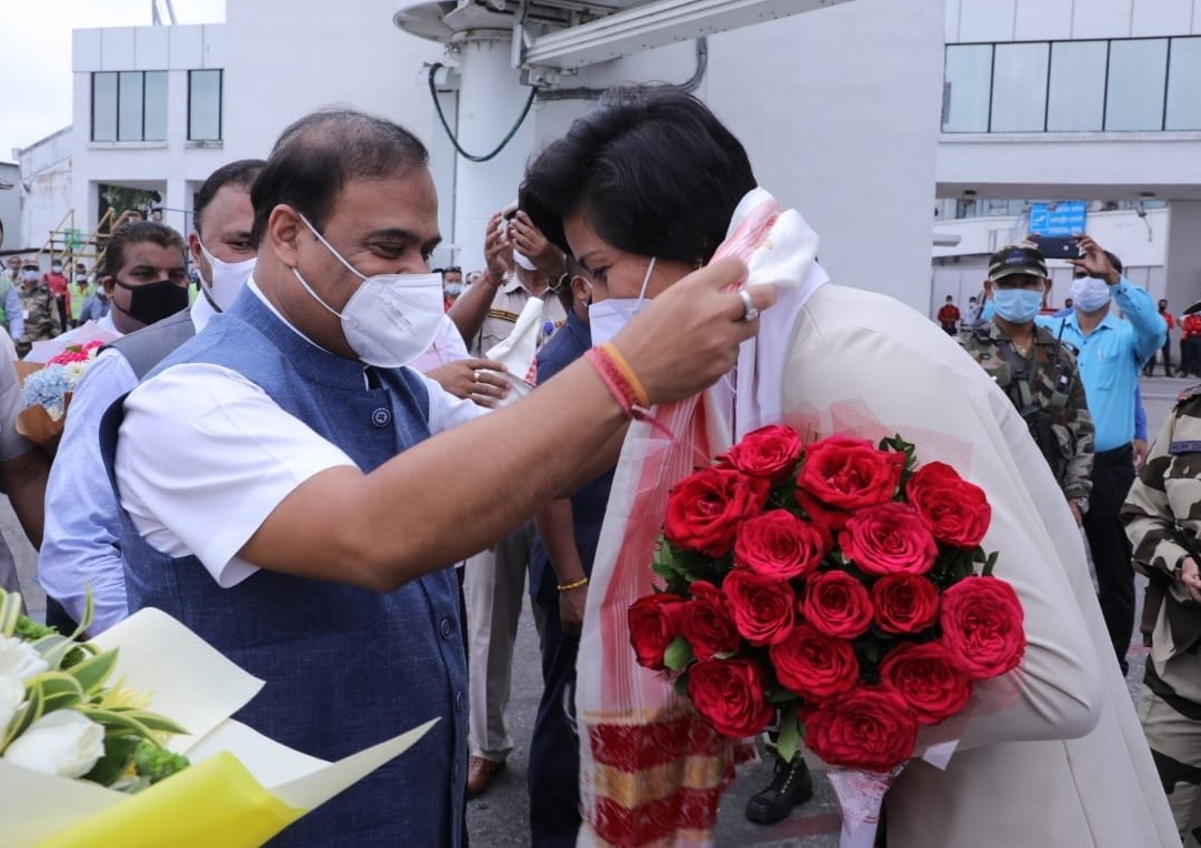 assam cm welcome lovlina borgohain at guwahati