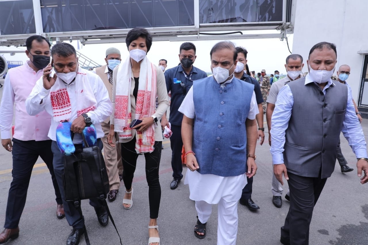 assam cm welcome lovlina borgohain at guwahati