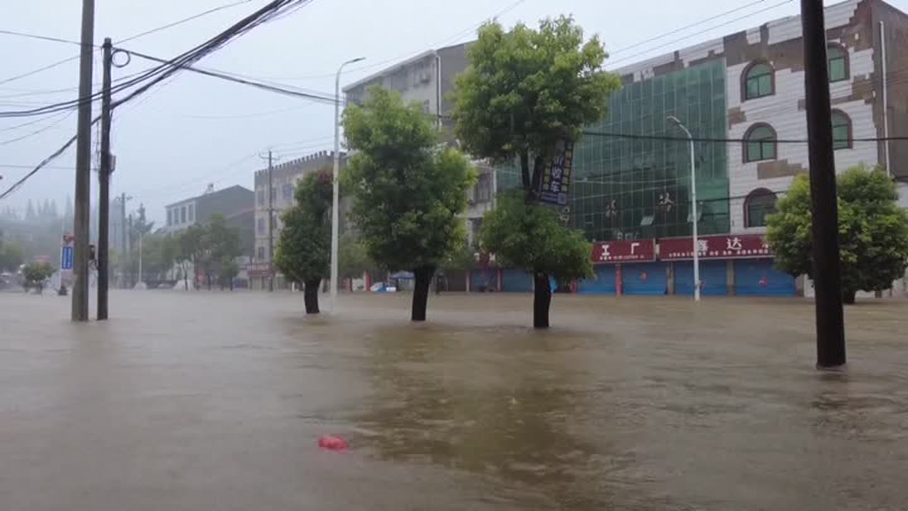 heavy rains, china