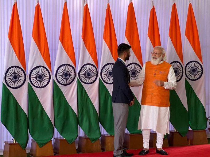 Indian Men's Olympics Hockey team presents autographed hockey to PM Modi