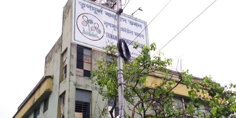 tmc following One man one post rule, major reshuffle in district president post