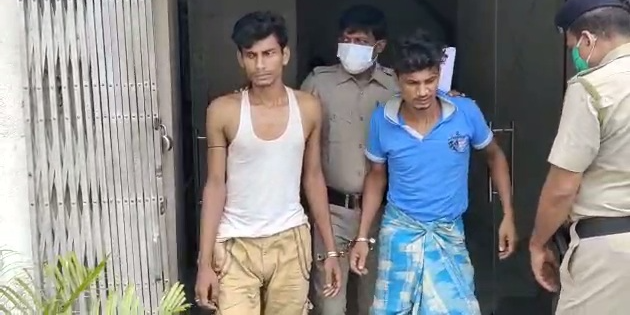 man arrested with arms at murshidabad