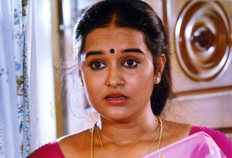 Actress-Chitra