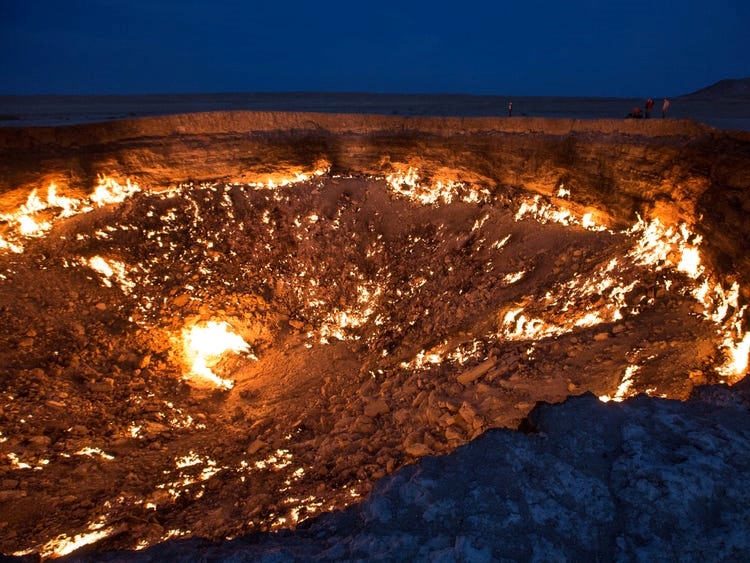 JANA NAJANA: burning for 40 years the gates of hell of turkmenistan