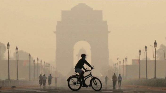 सर्दियों में ऐसा होता है दिल्ली का नजारा