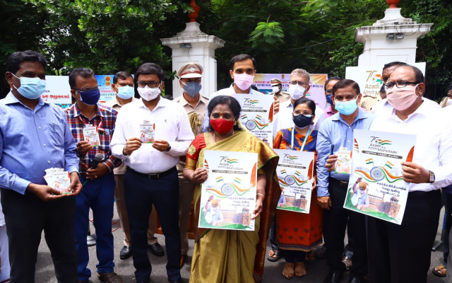 Vaccine Awareness Vehicle  Puducheery Deputy Governor Tamizhai Saundarajan launches Vaccine Awareness Vehicle  Deputy Governor  Tamizhai Saundarajan  Tamizhai Saundarajan launches Vaccine Awareness Vehicle  Puducheery news  Puducheery latest news  புதுச்சேரி செய்திகள்  புதுச்சேரி துணைநிலை ஆளுநர் தமிழிசை சவுந்தரராஜன்  தமிழிசை சவுந்தரராஜன்  தமிழிசை  தடுப்பூசி விழிப்புணர்வு வாகனம்  விழிப்புணர்வு  தடுப்பூசி  கரோனா தடுப்பூசி  covid vaccine  corona vaccine '