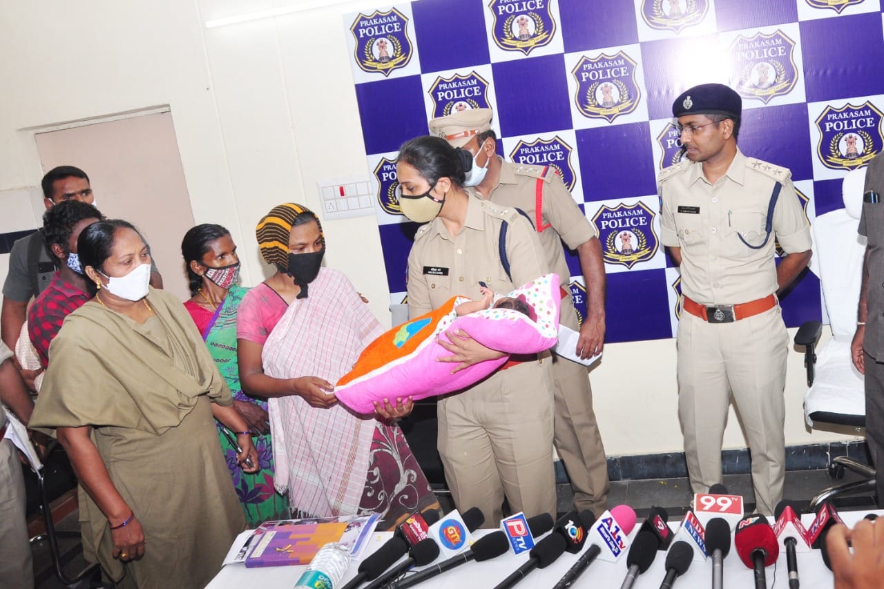 Prakasam district SP Malika Garg on BABY MISSING case