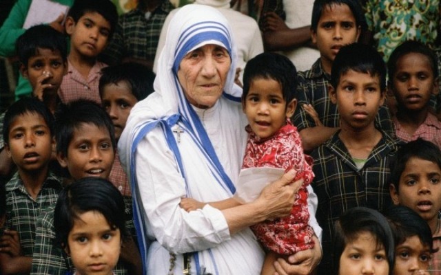 Mother Teresa  Mother Teresa death anniversary  death anniversary  life history of mother teresa  mother teresa life  அன்னை தெரசா  அன்னை தெரசாவின் நினைவு நாள்  நினைவு நாள்