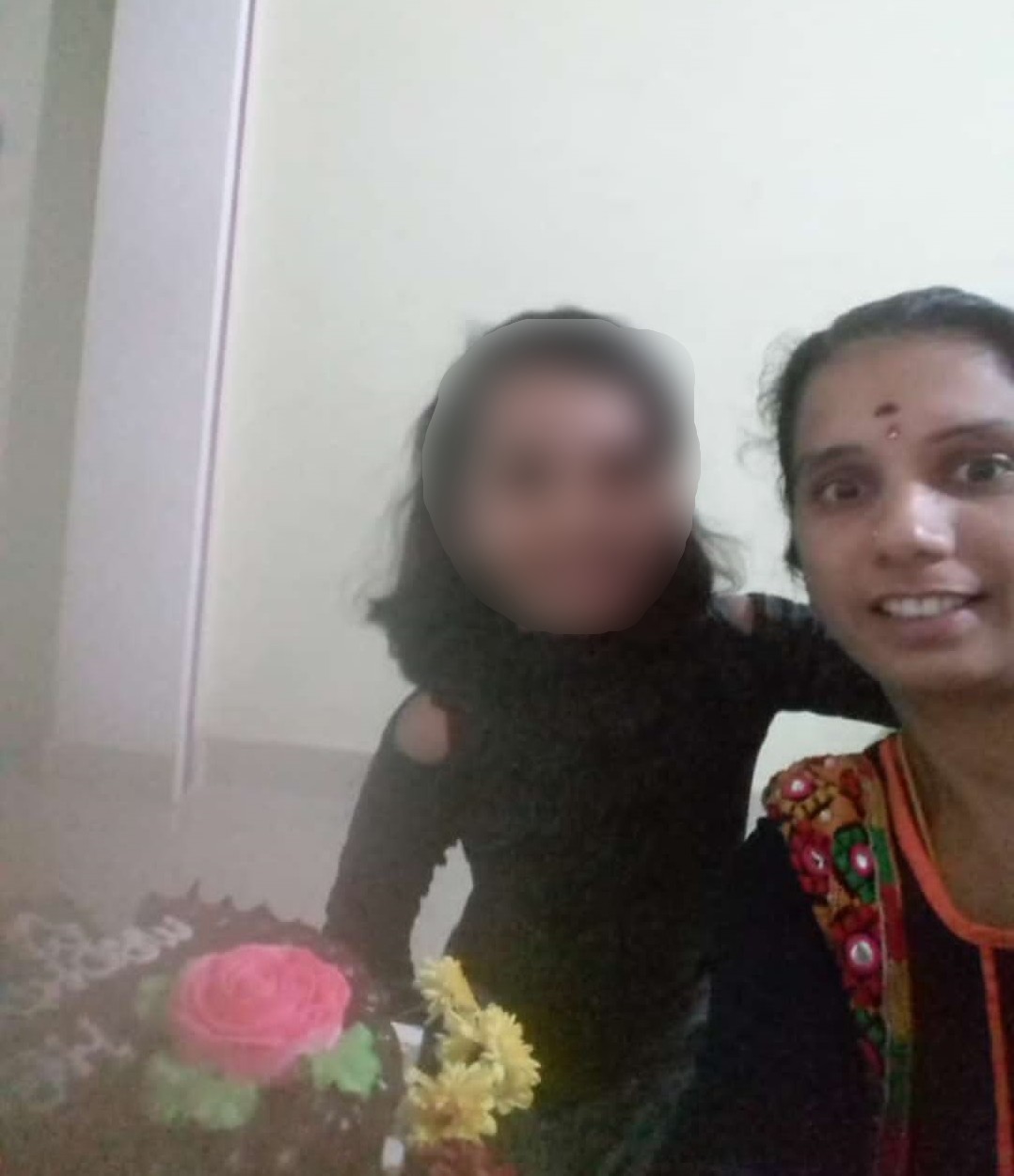 mother-and-daughter-commits-suicide-in-shimoga