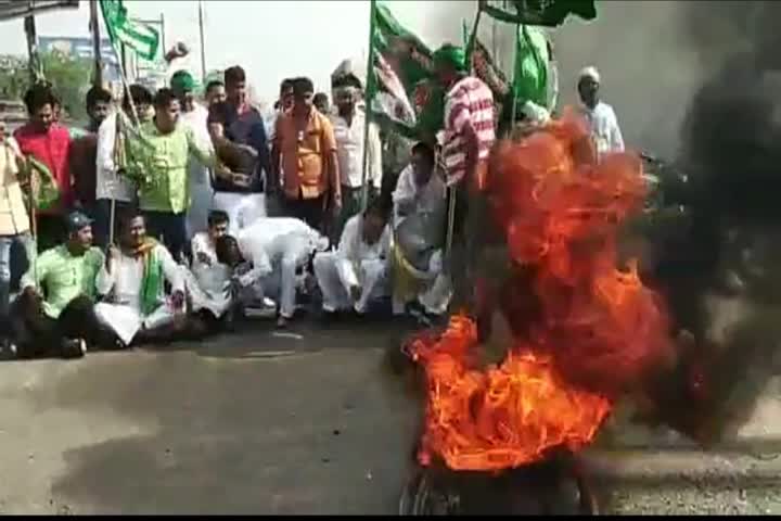 RJD worker protest against government in Motihari