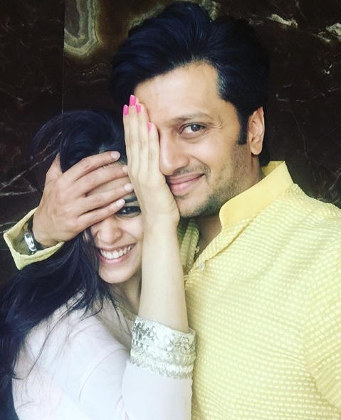 Jenelia d souza share romantic post on Riteish Deshmukh birthday