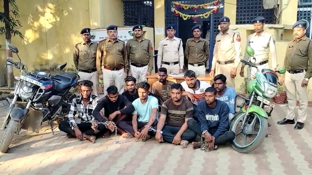 Balodabazar police caught thief gang